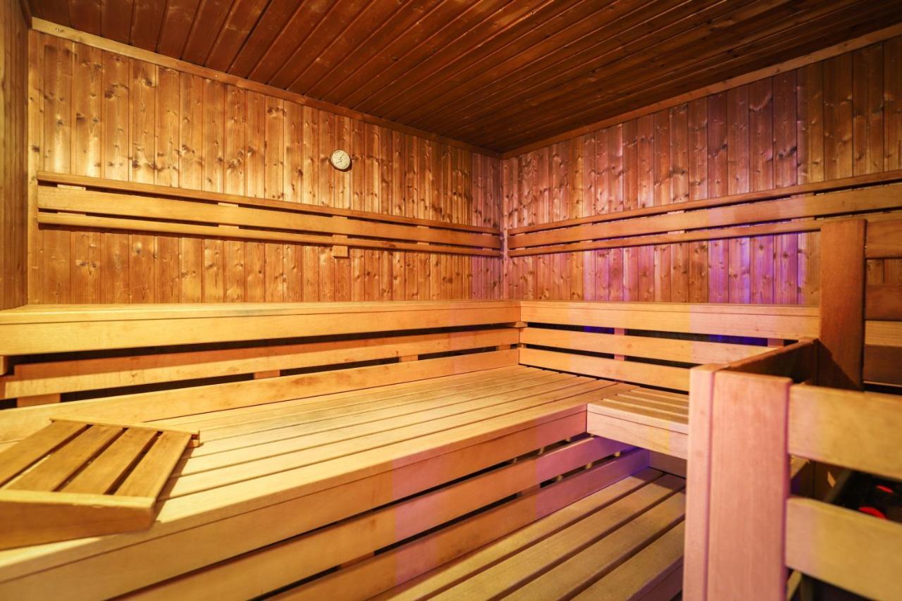 Active & Wellness Hotel Subterra Ostrov  Kültér fotó