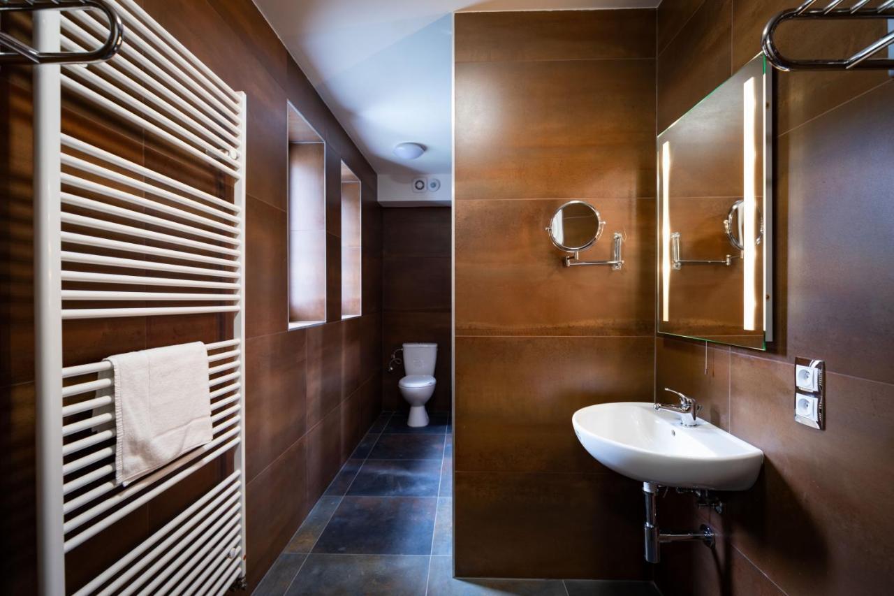 Active & Wellness Hotel Subterra Ostrov  Kültér fotó