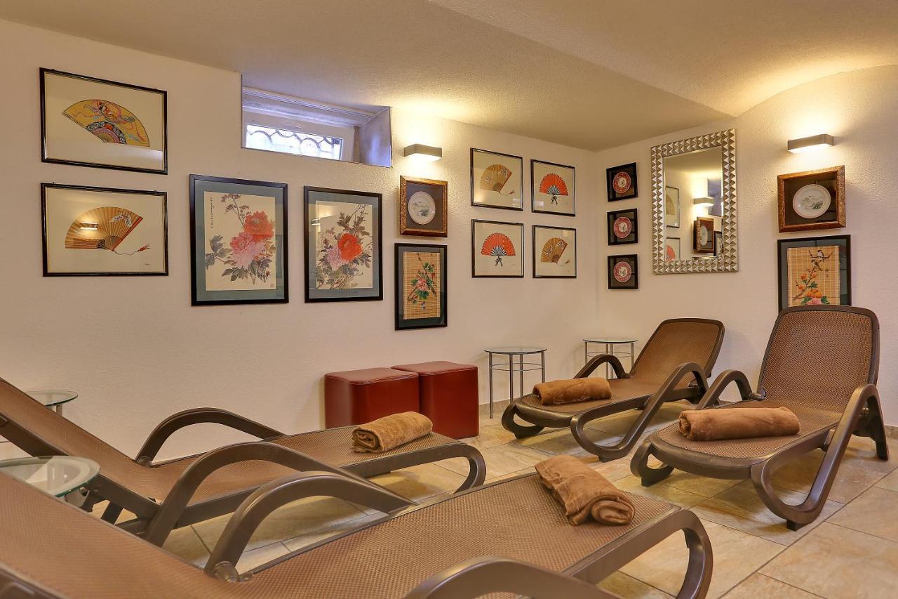 Active & Wellness Hotel Subterra Ostrov  Kültér fotó